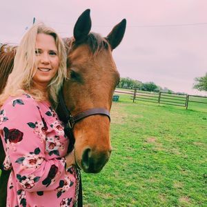 Meet your Posher, Elizabeth